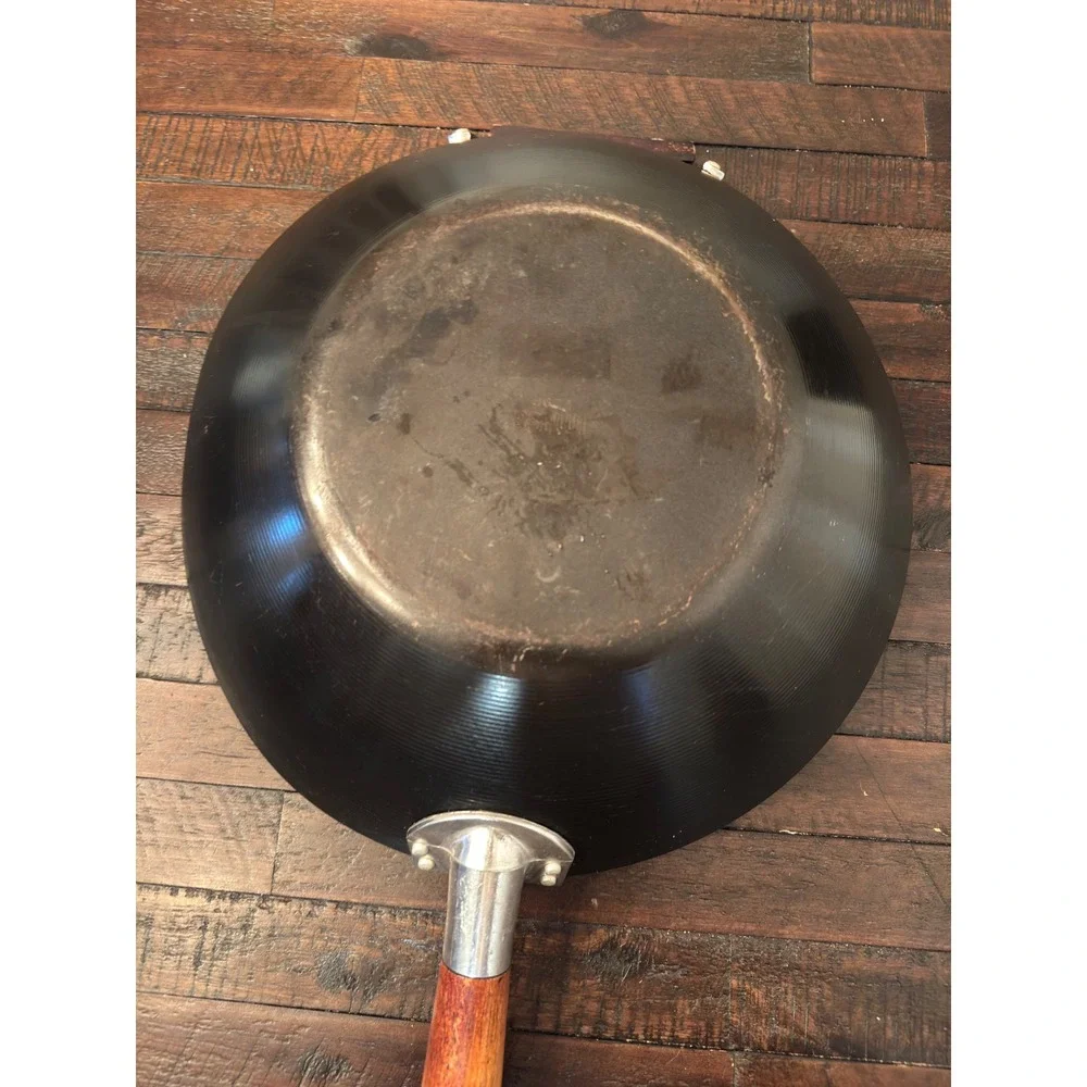 Imusa Carbon Steel Wok with Wood Handle & Helper Handle Black 14 inch Flat Base